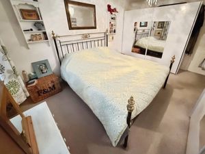 Photo 15- click for photo gallery